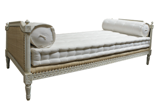 hamish daybed