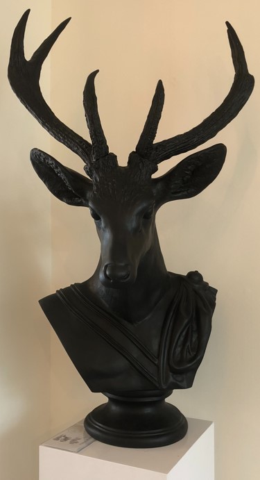 animal bust #3 noble black